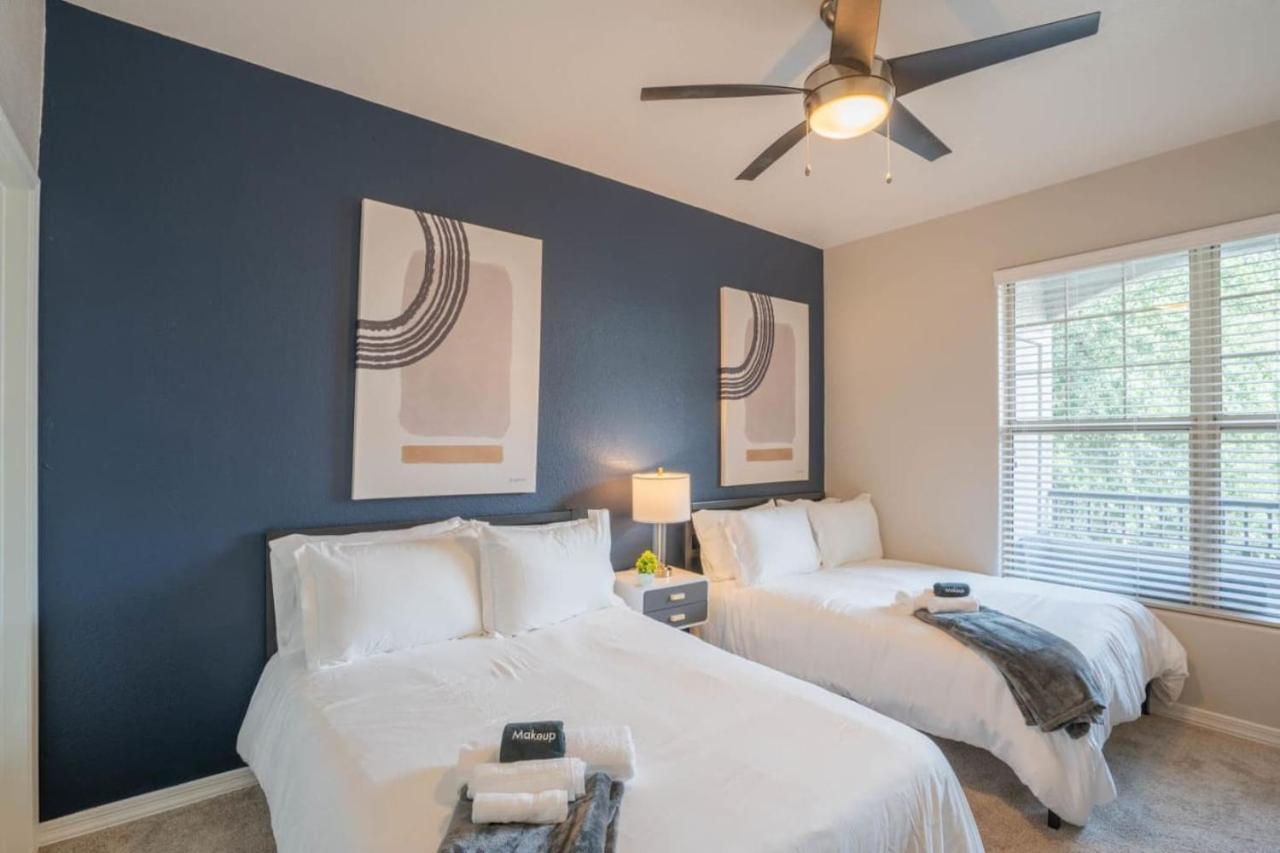 Posh 2Bd - Midtown - Gym, Pool, W-D, Parking - Sleeps 8 Phoenix Exterior foto